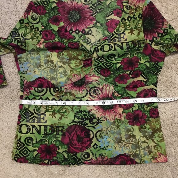 Y2K 'Save The World' Retro Flowers + Text Printed Mesh Top - Picture 13 of 16